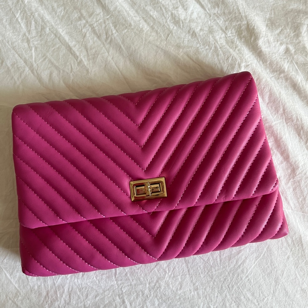 Hot pink large quilted flap back